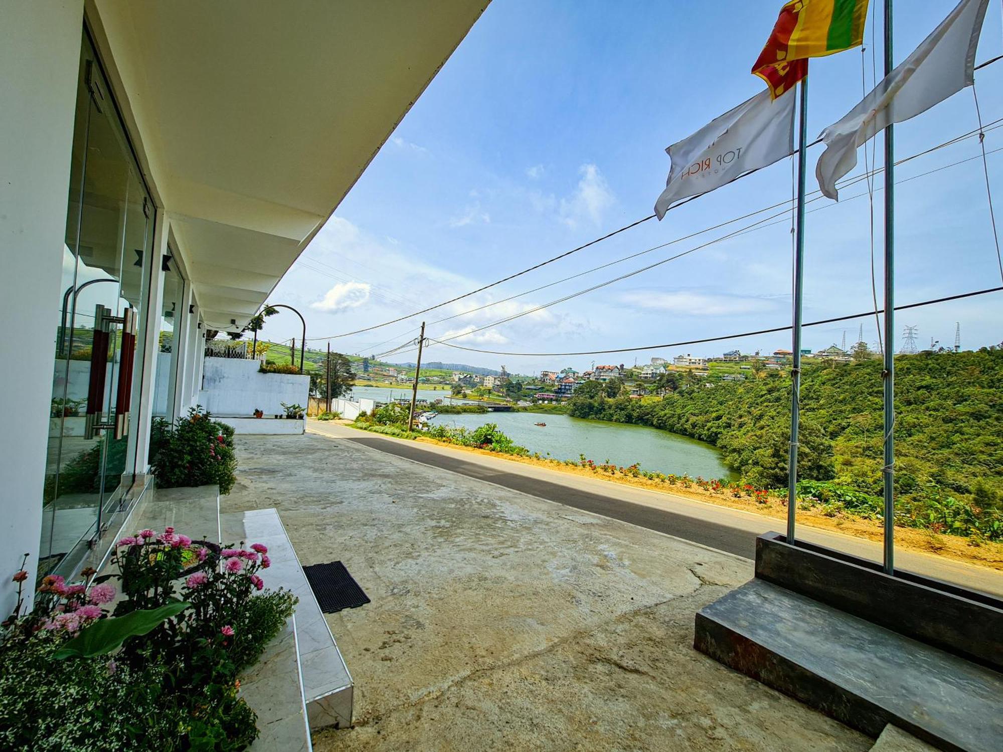 Top Rich Hotel Nuwara Eliya Esterno foto